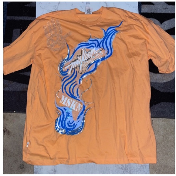 NWT MENS Hand Painted Crew T Shirt - Picture 4 of 5